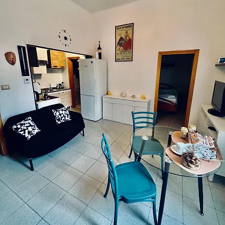 Apartment Accogliente Vicino Al Centro E Fiera Bologna